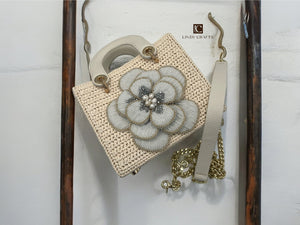 Crochet Blossom Bag in Pure White