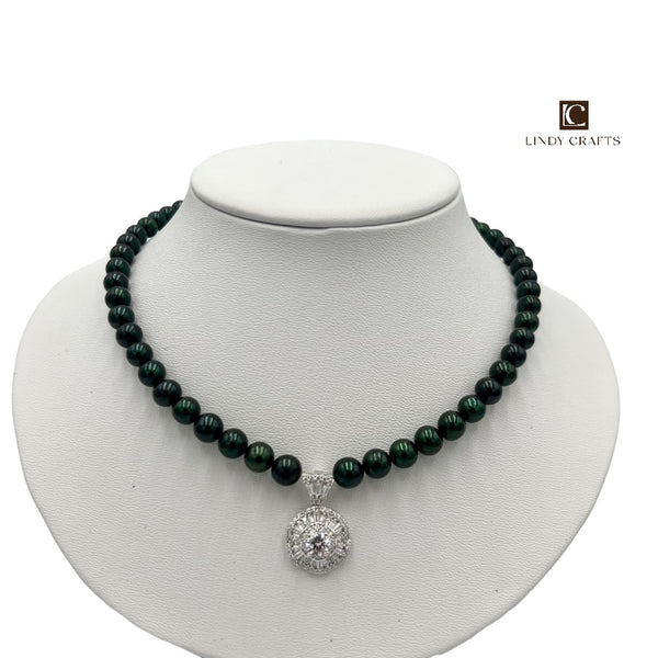The Moss Green Pearl Sunflower Necklace