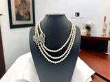 Fashionable 3-Layer Pearl Necklace with Butterfly