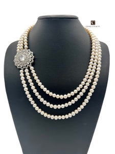 Fashionable 3-Layer Pearl Necklace - made to order