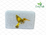 Handmade yarn wallet – Mini Hummingbird beaded