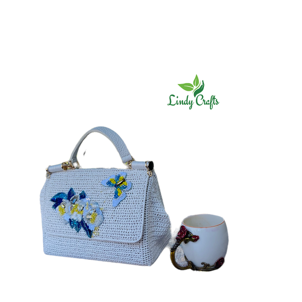 White Palm Fiber Bag.